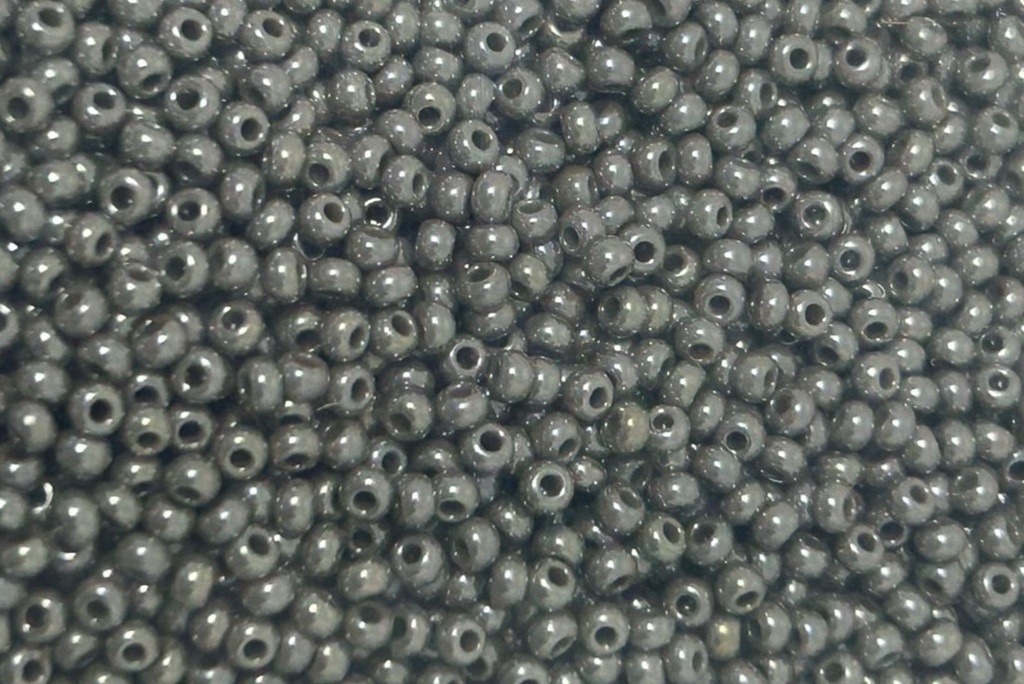 CHAQUIRA 10/0 GRIS PLATEADA METALICA